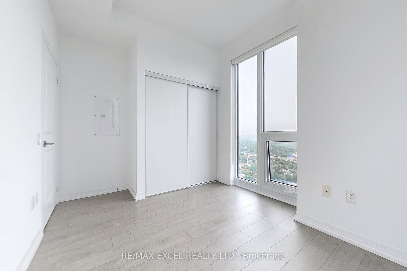 251 Jarvis Street, Unit 4203 thumbnail 11