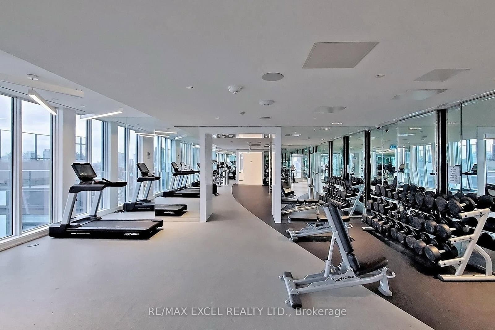251 Jarvis Street, Unit 4203 thumbnail 16