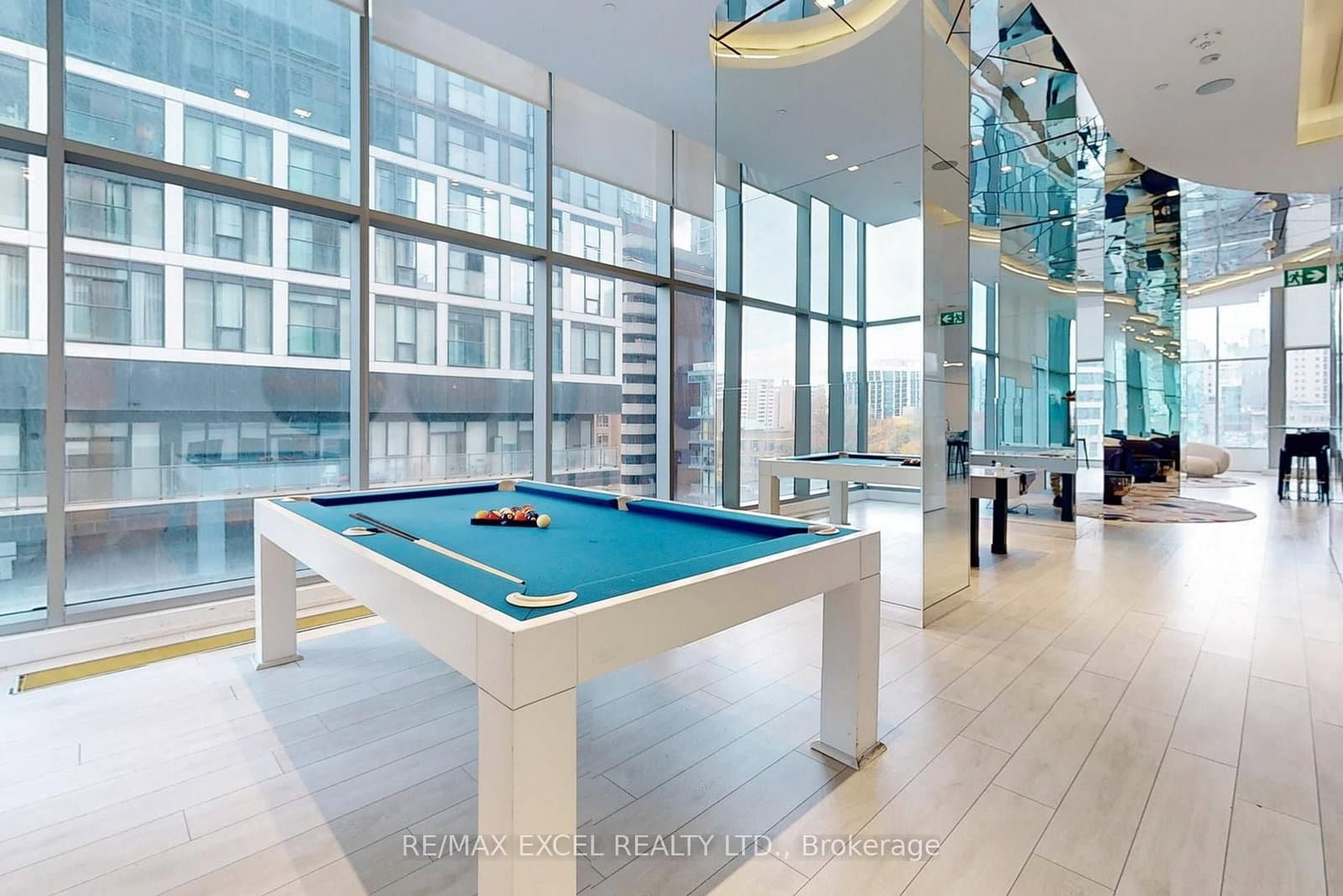 251 Jarvis Street, Unit 4203 thumbnail 19