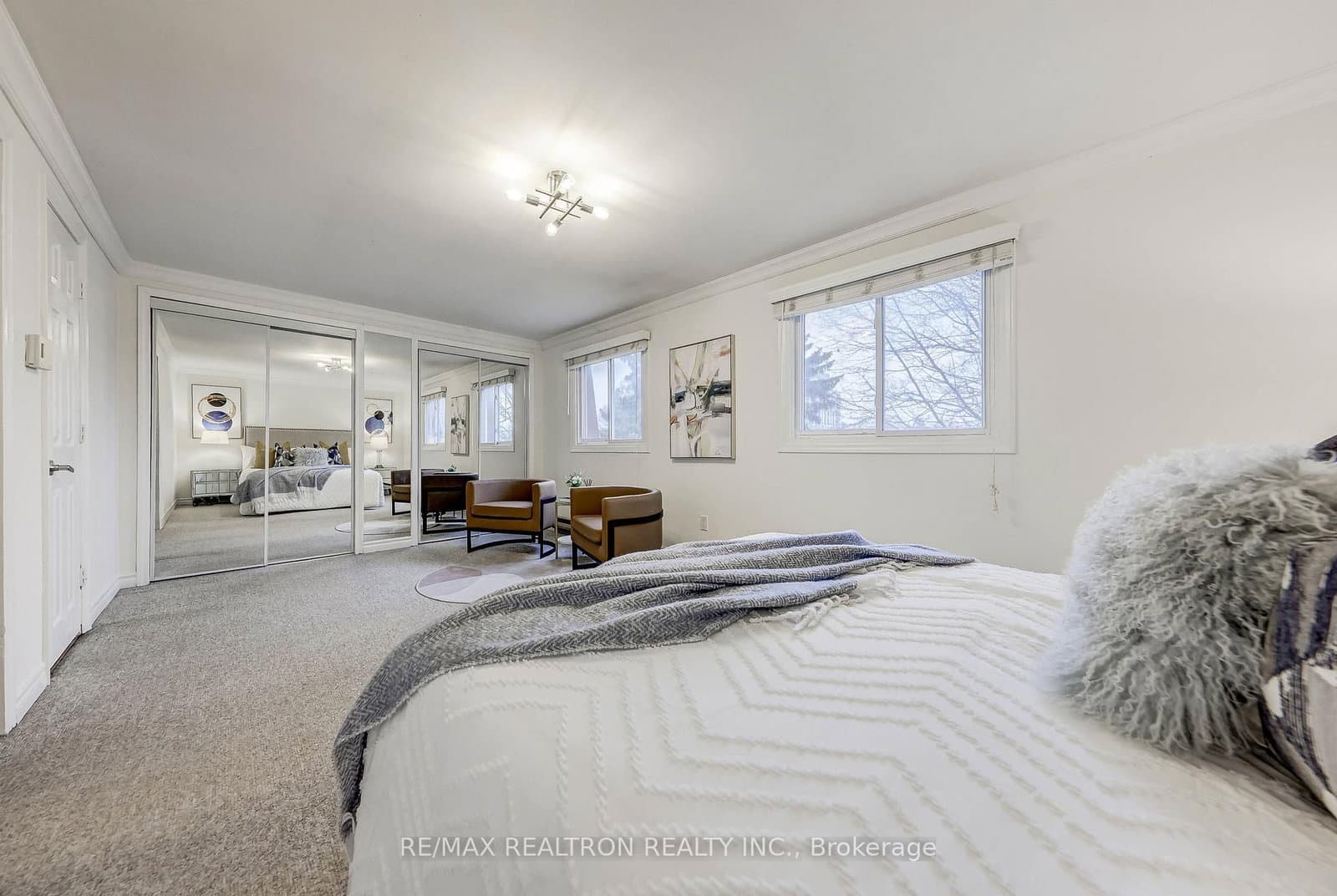 188 Maplehurst Avenue thumbnail 30
