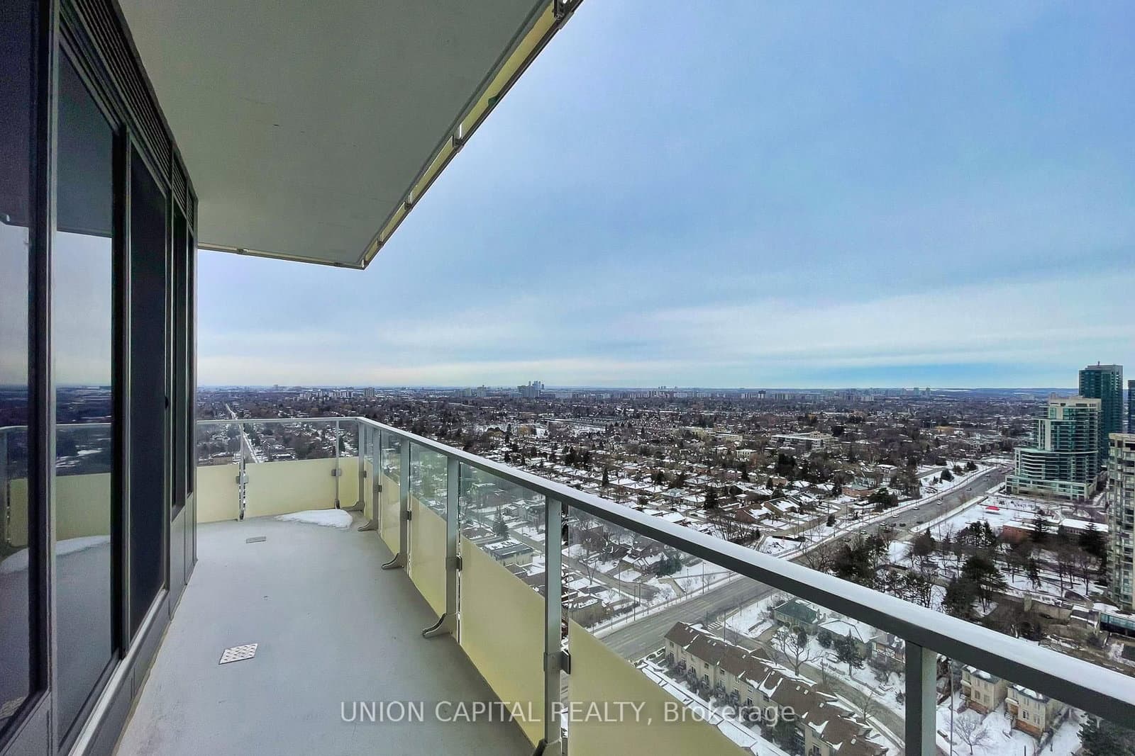 75 Canterbury Place, Unit PH206 thumbnail 27