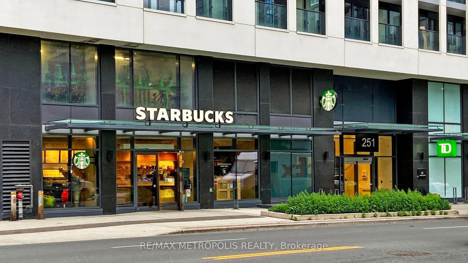 251 Jarvis Street, Unit 4212 thumbnail 50