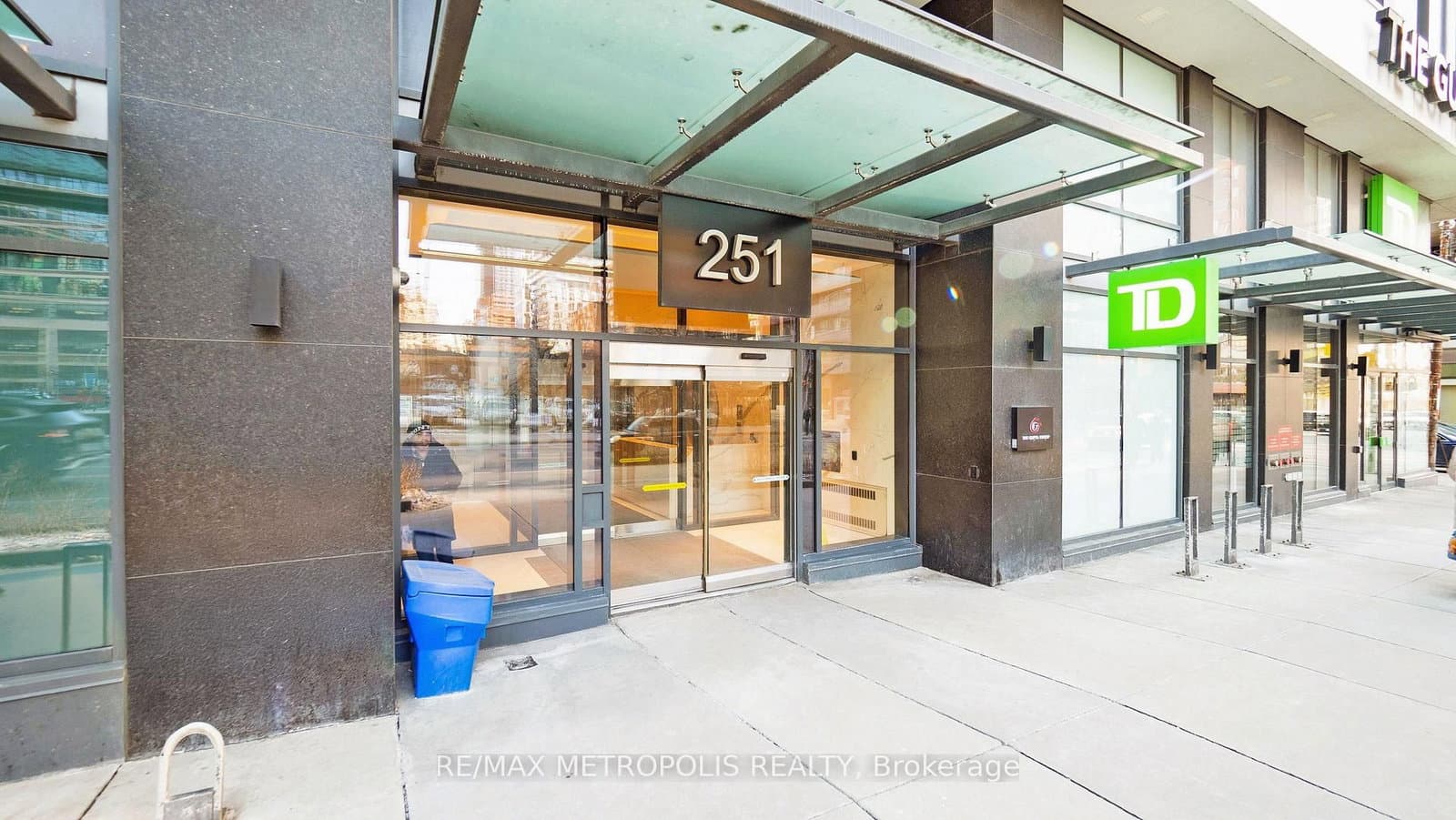251 Jarvis Street, Unit 4212 thumbnail 6