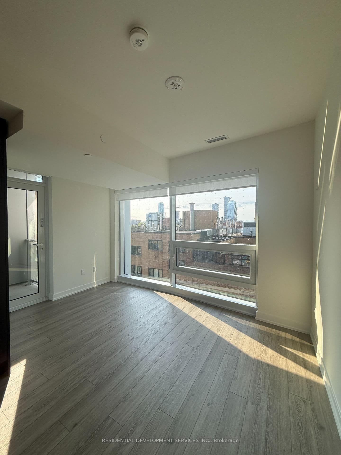 89 Church Street, Unit 808 thumbnail 5
