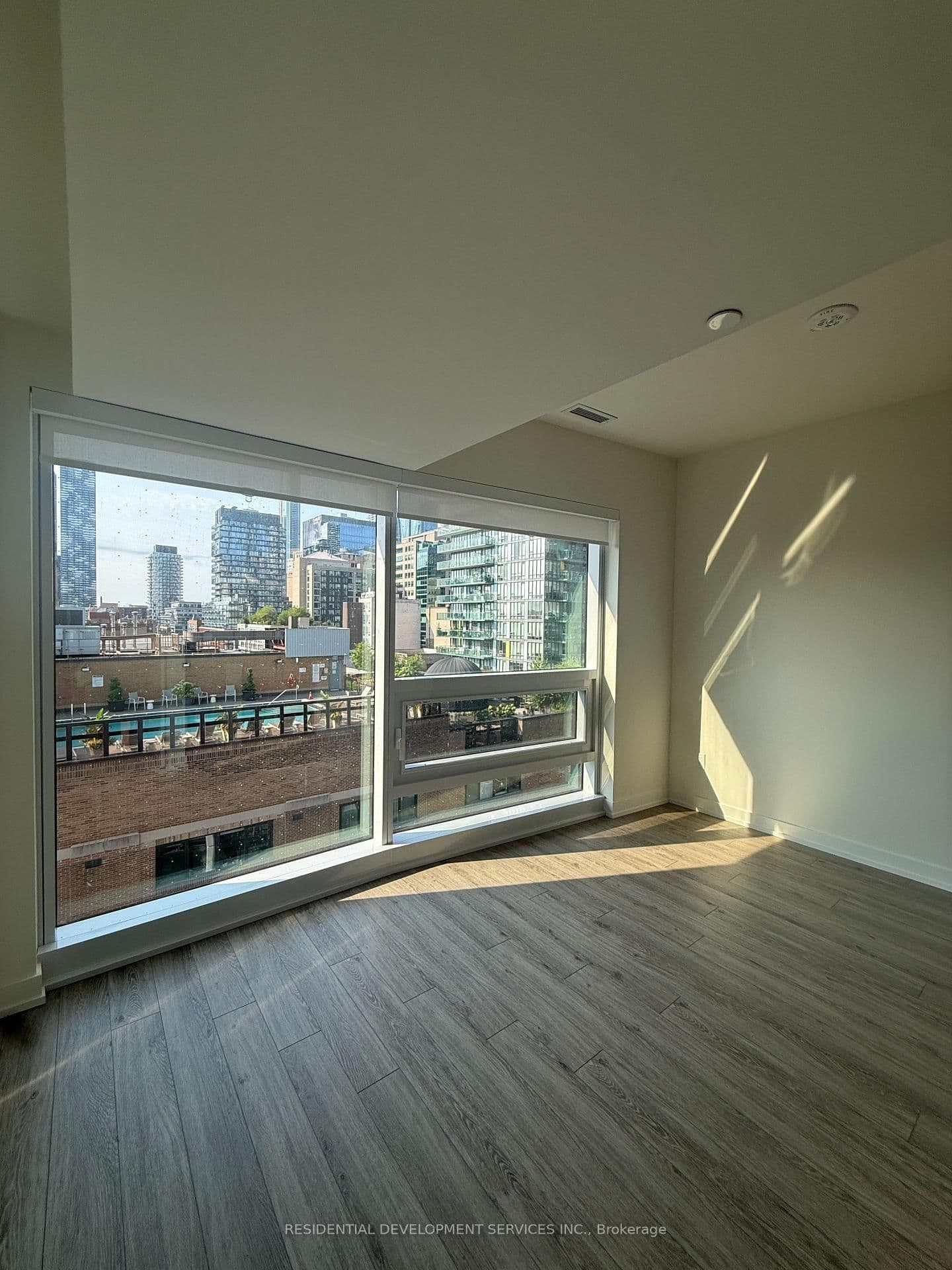 89 Church Street, Unit 808 thumbnail 6