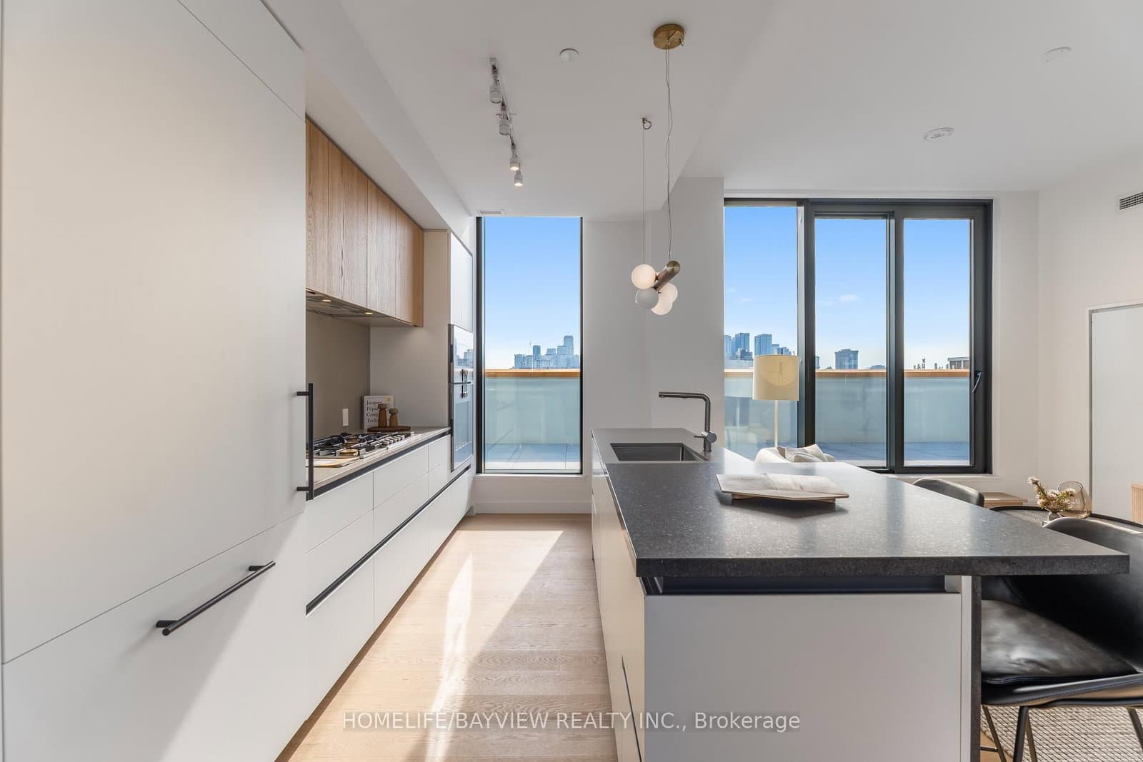 1720 Bayview Avenue E, Unit PH05 thumbnail 9