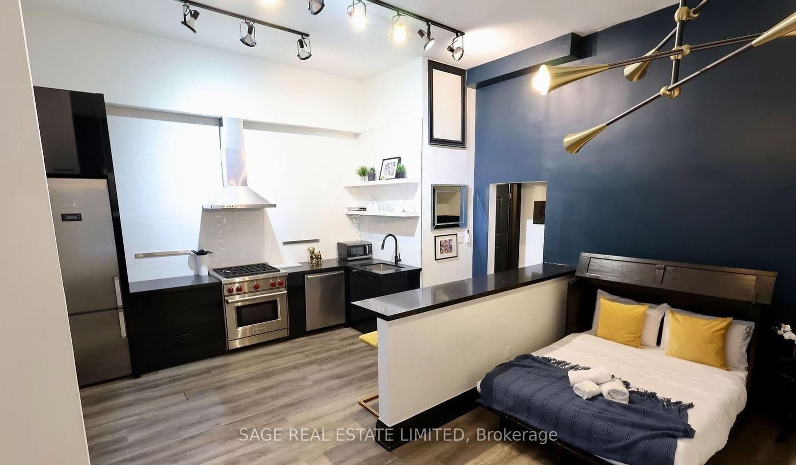 631 QUEEN Street W, Unit 2 - Image 1