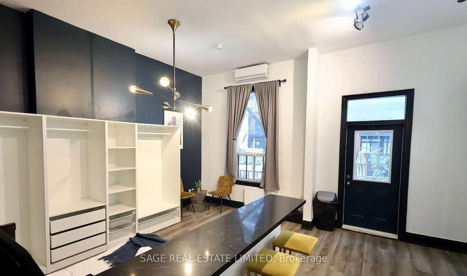 631 QUEEN Street W, Unit 2 thumbnail 4