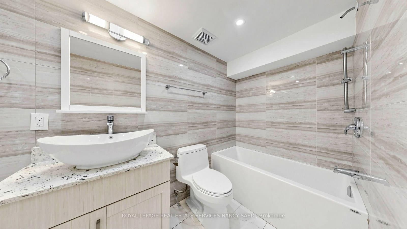 136 Denlow Boulevard thumbnail 44