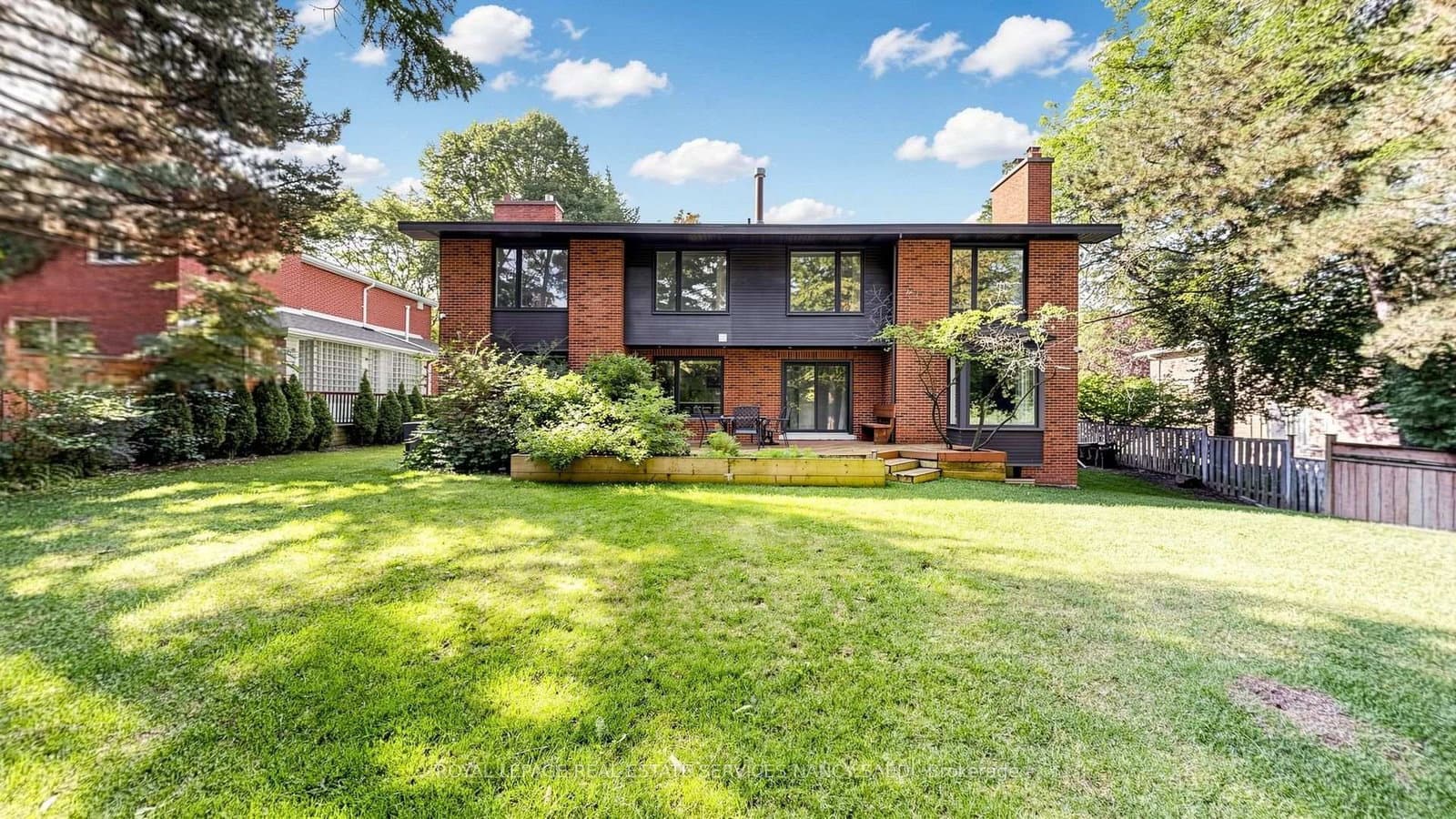 136 Denlow Boulevard thumbnail 47