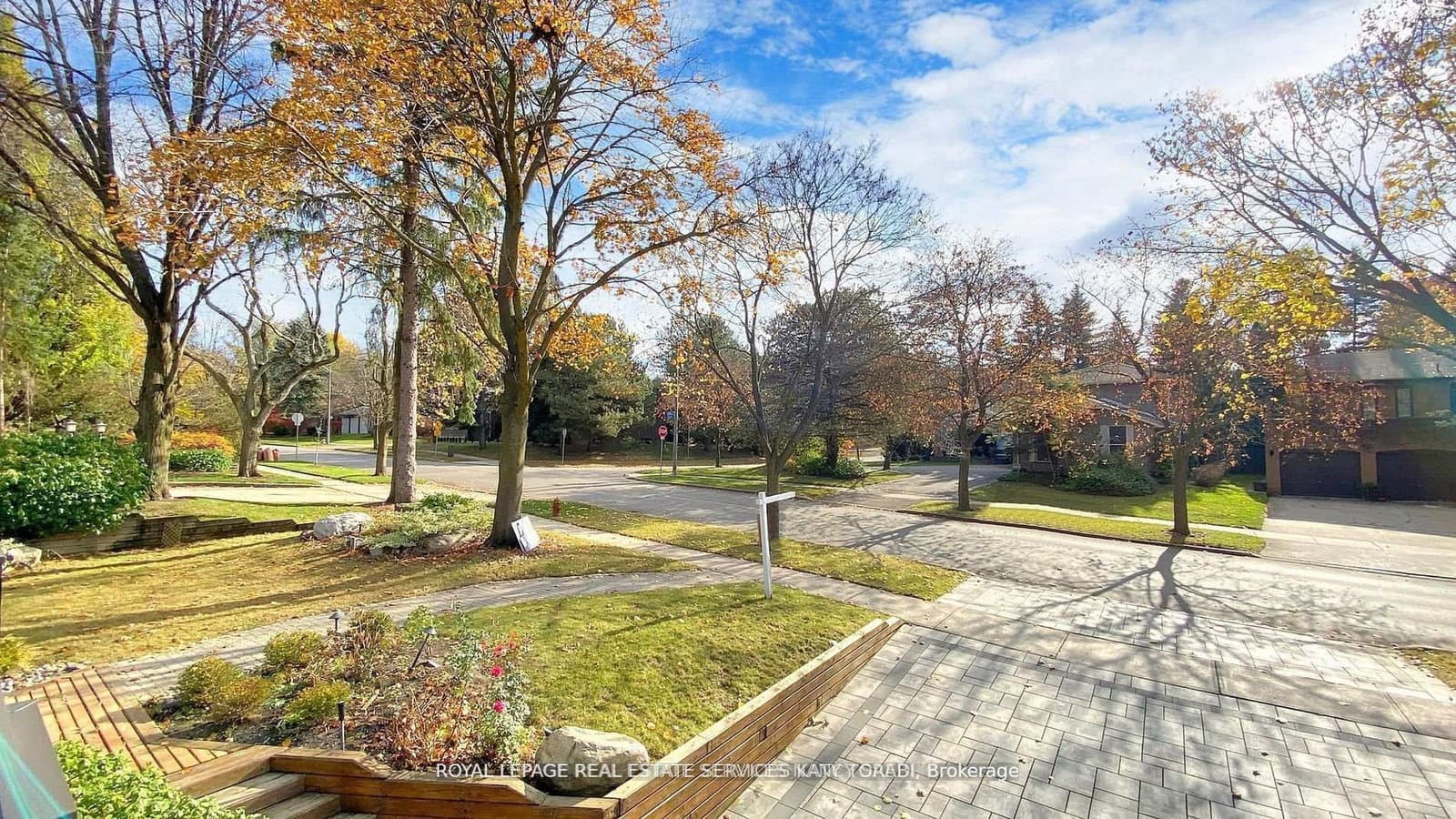 136 Denlow Boulevard thumbnail 6