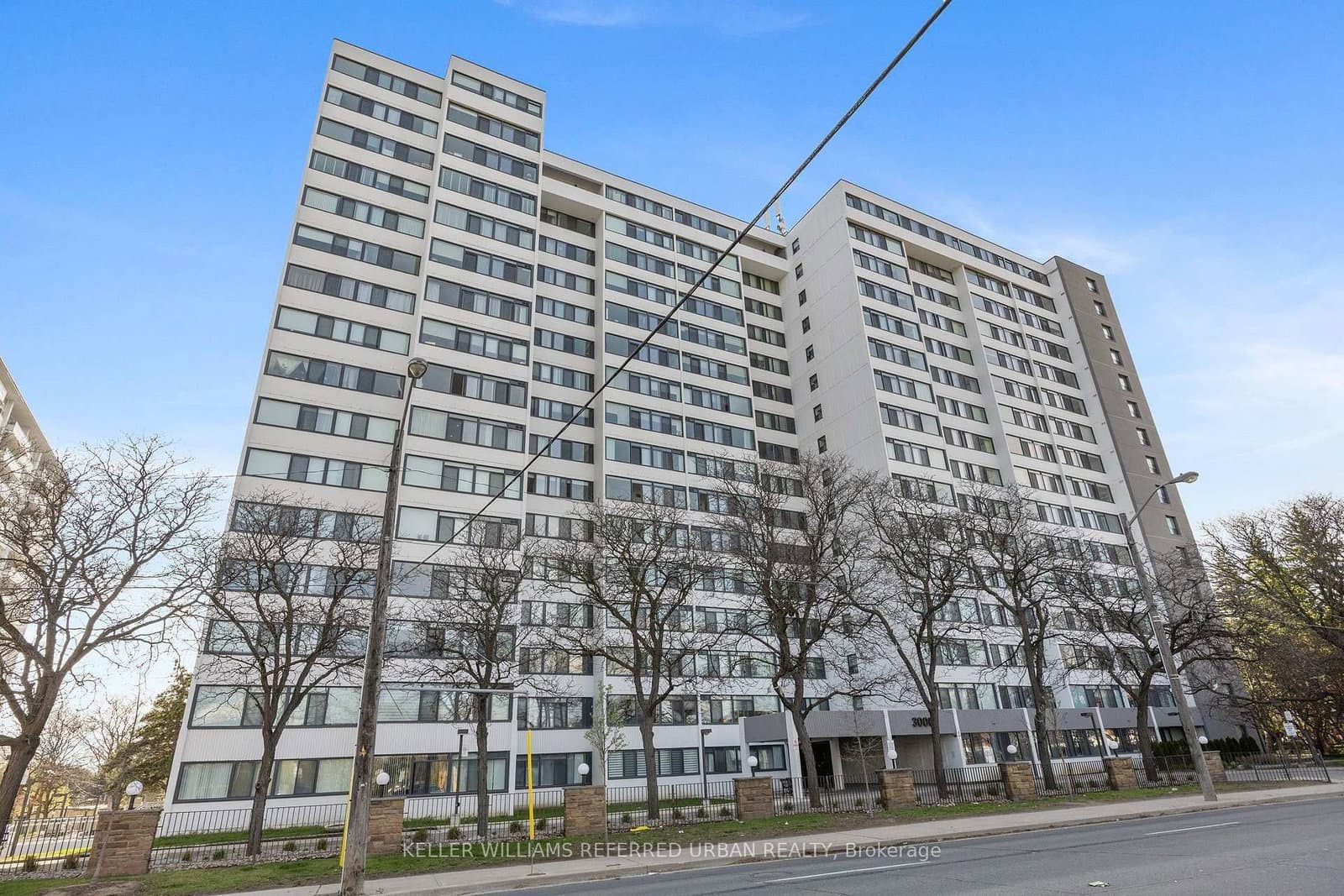 3000 Bathurst Street, Unit 1501 thumbnail 2
