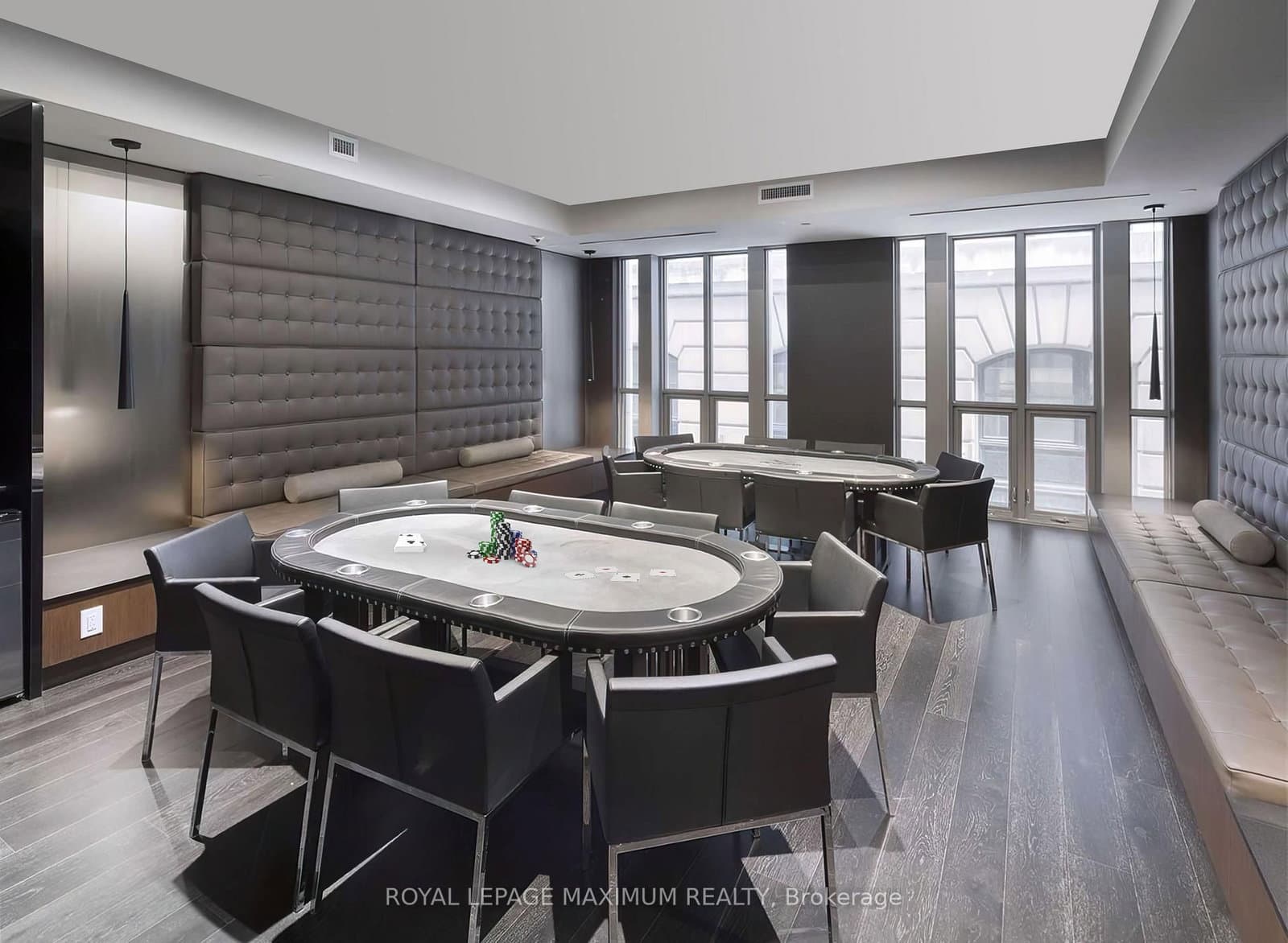 70 Temperance Street, Unit PH09 thumbnail 24