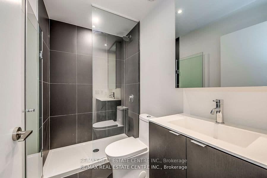 20 Edward Street, Unit 406 thumbnail 29