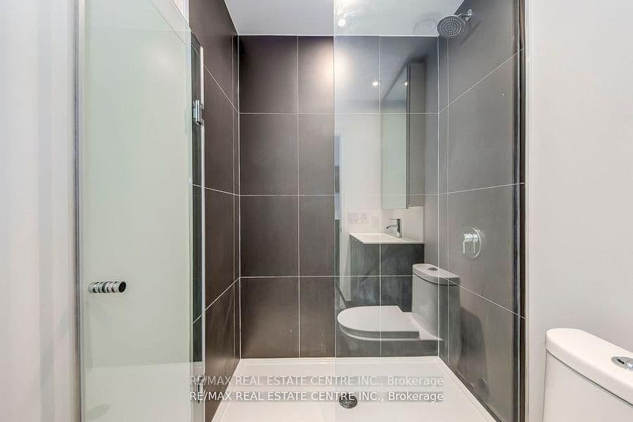20 Edward Street, Unit 406 thumbnail 30