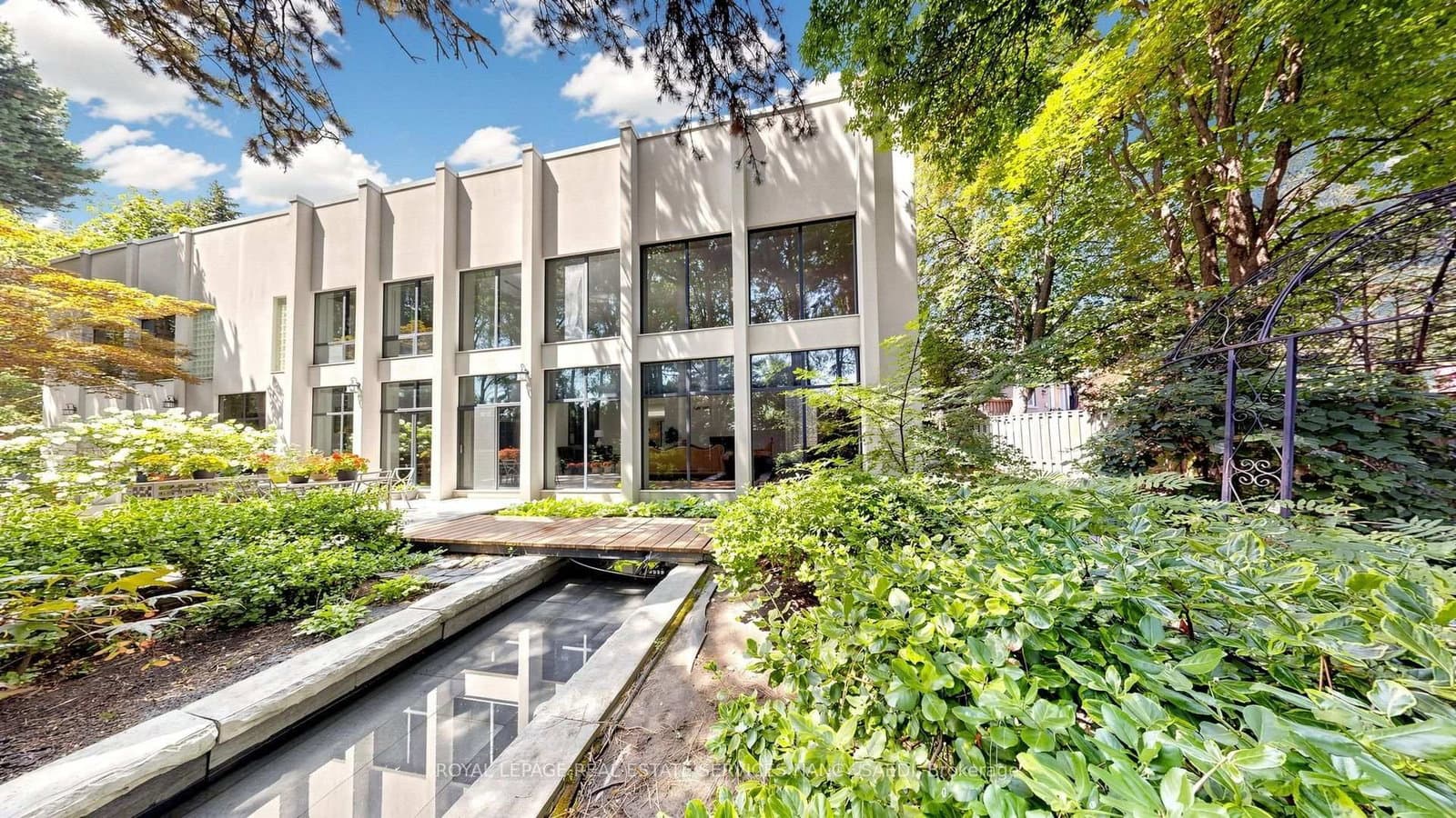 5 Abrams Place - Image 1