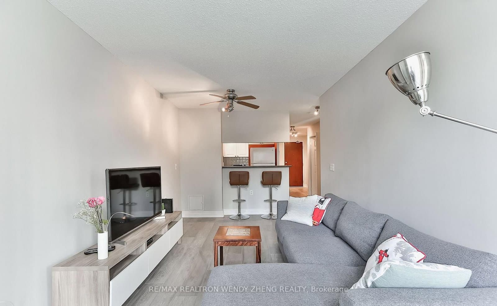 28 Olive Avenue, Unit 208 thumbnail 8