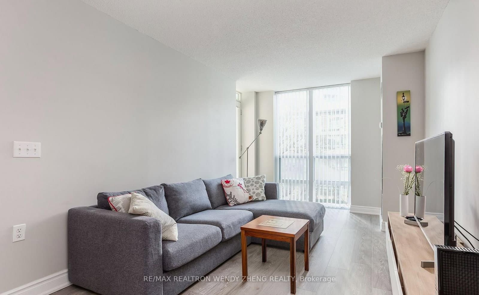 28 Olive Avenue, Unit 208 thumbnail 9