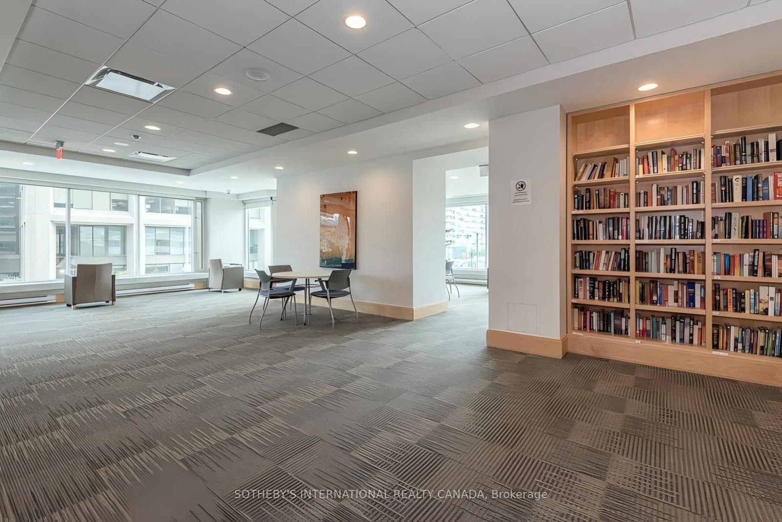 10 Yonge Street, Unit 2809 thumbnail 41