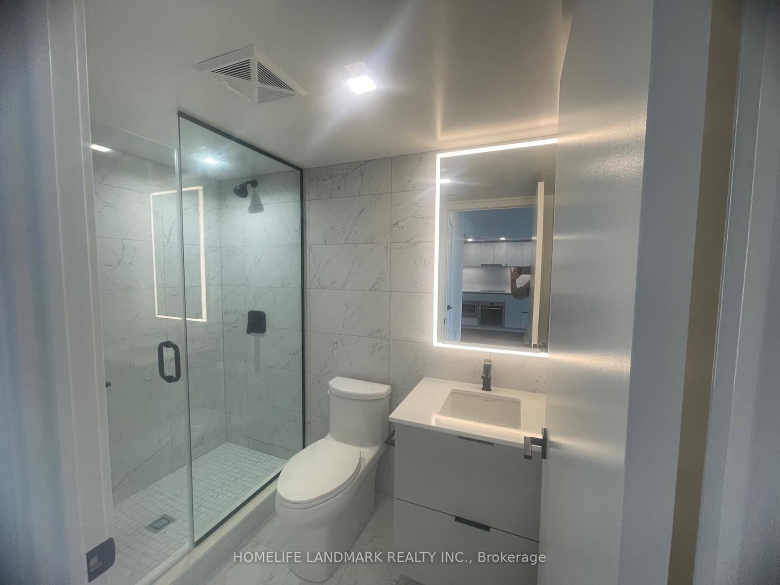 609 Sherbourne Street, Unit 2008 thumbnail 3