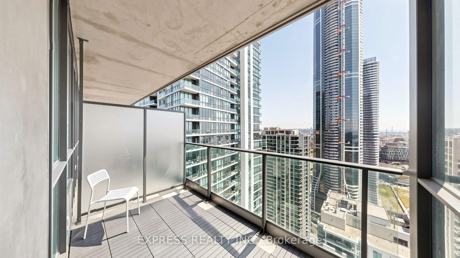 33 Bay Street, Unit 4207 thumbnail 25