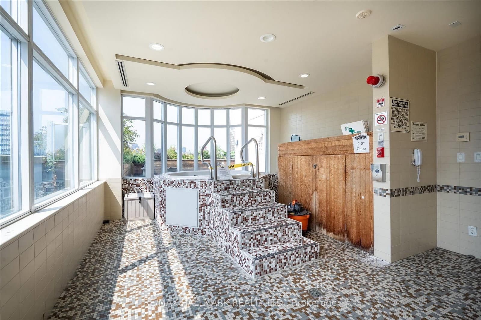 230 King Street E, Unit 706 thumbnail 30