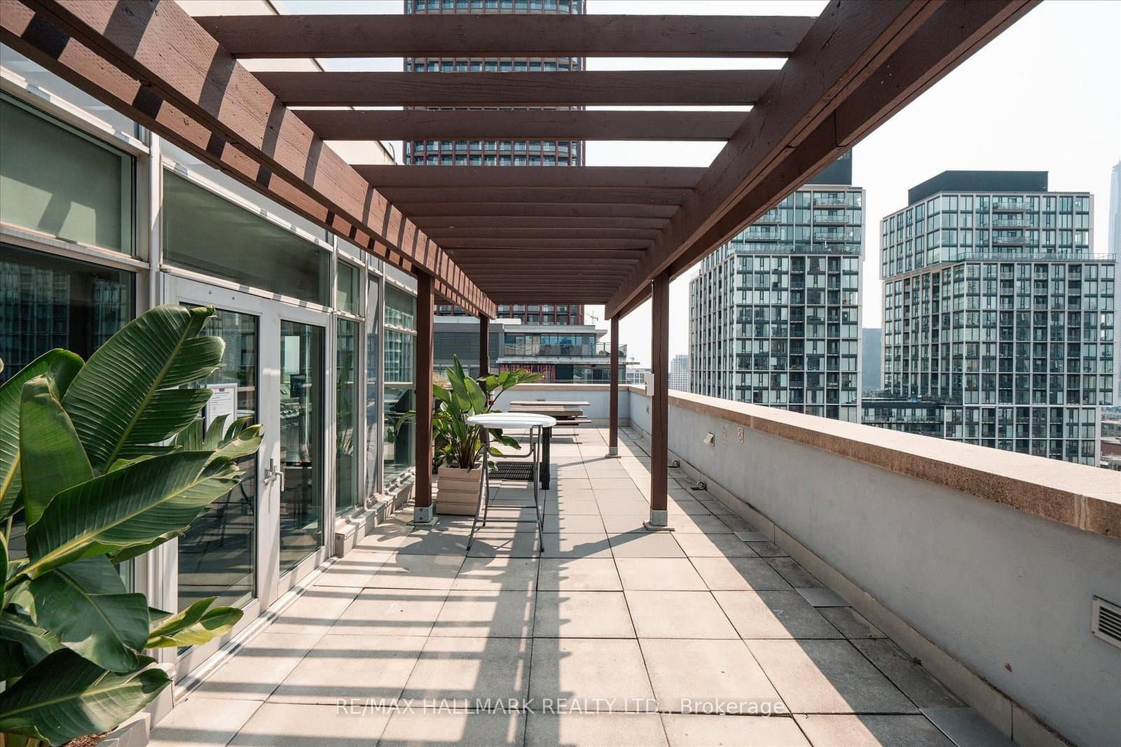 230 King Street E, Unit 706 thumbnail 34