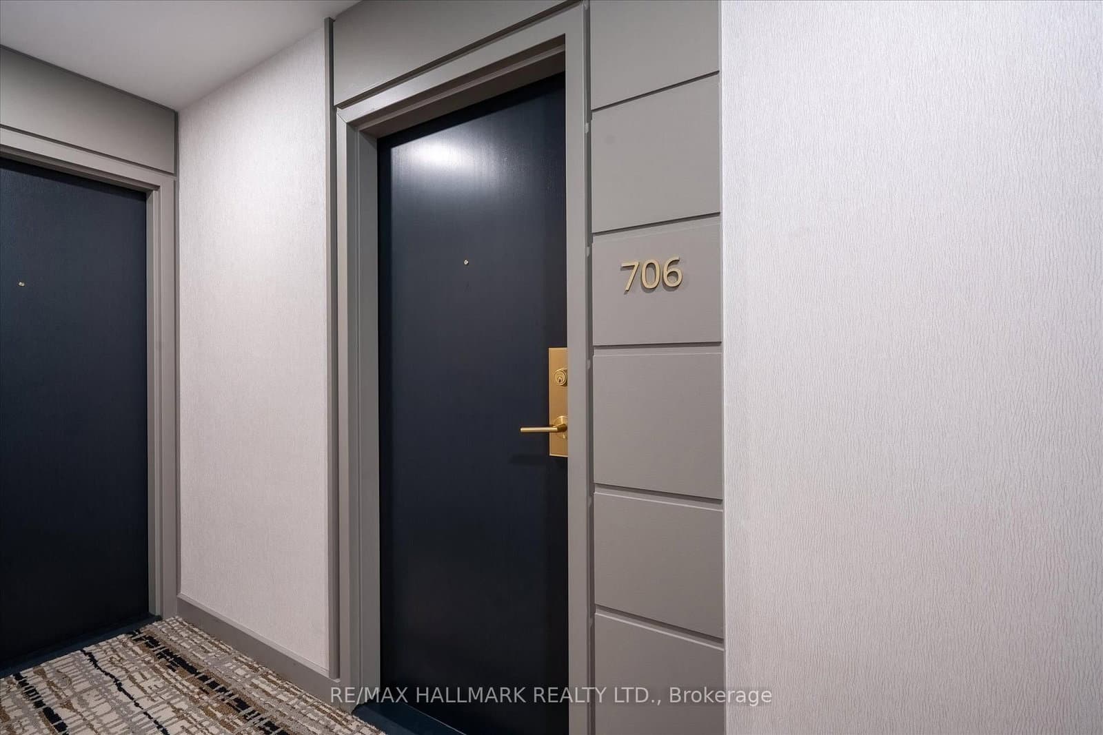 230 King Street E, Unit 706 thumbnail 5