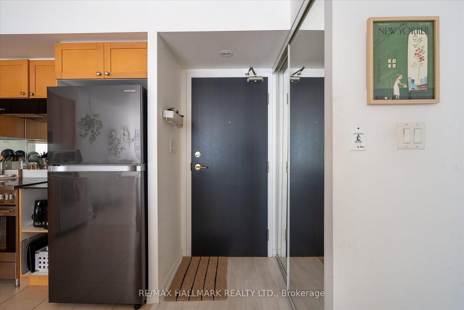 230 King Street E, Unit 706 thumbnail 6