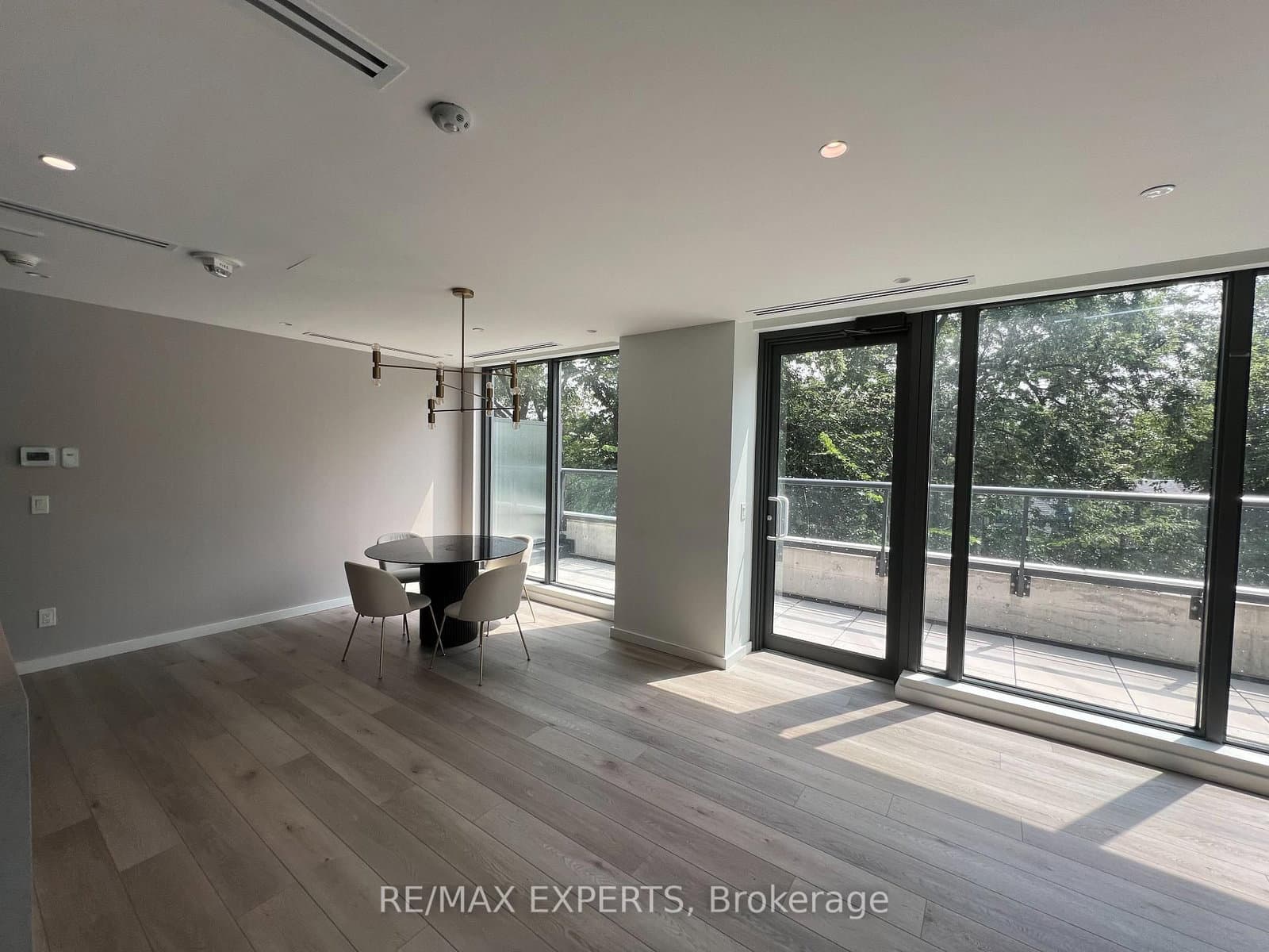 181 Sheppard Avenue E, Unit 431 thumbnail 29