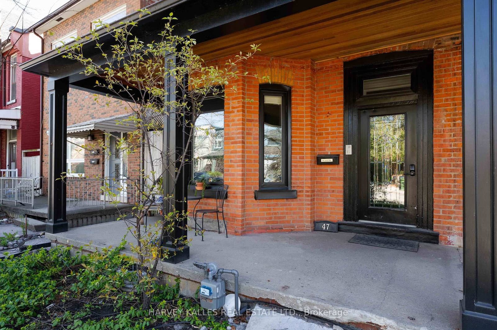 47 Northcote Avenue, Unit 1 thumbnail 3