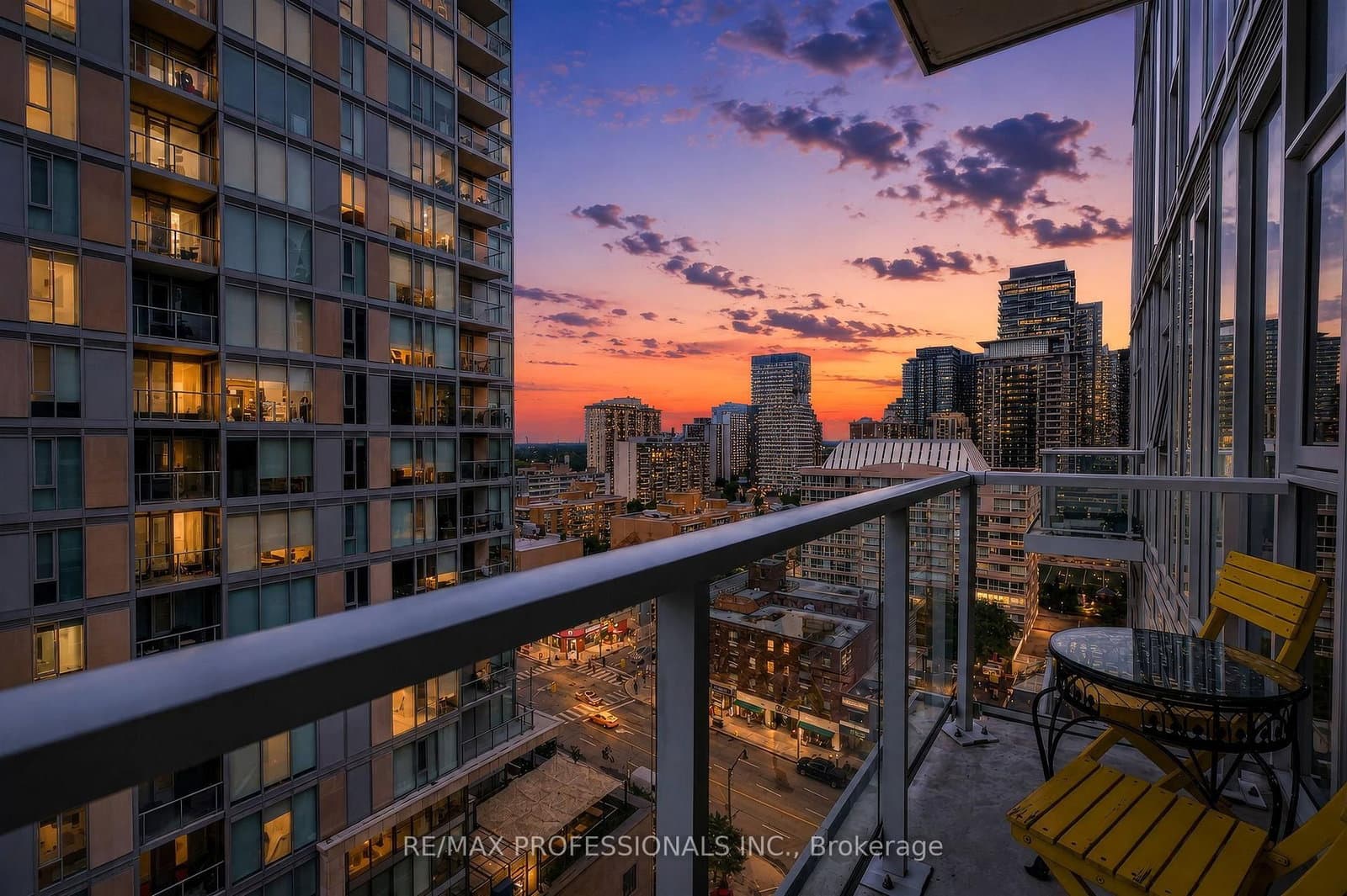 33 Helendale Avenue, Unit 1102 thumbnail 28