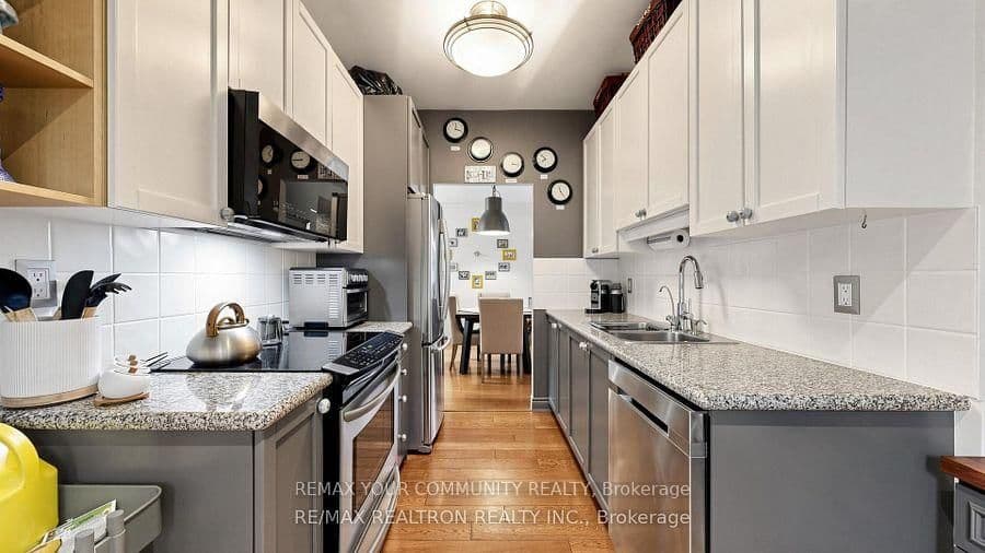 78 Harrison Garden Boulevard, Unit 103 thumbnail 21