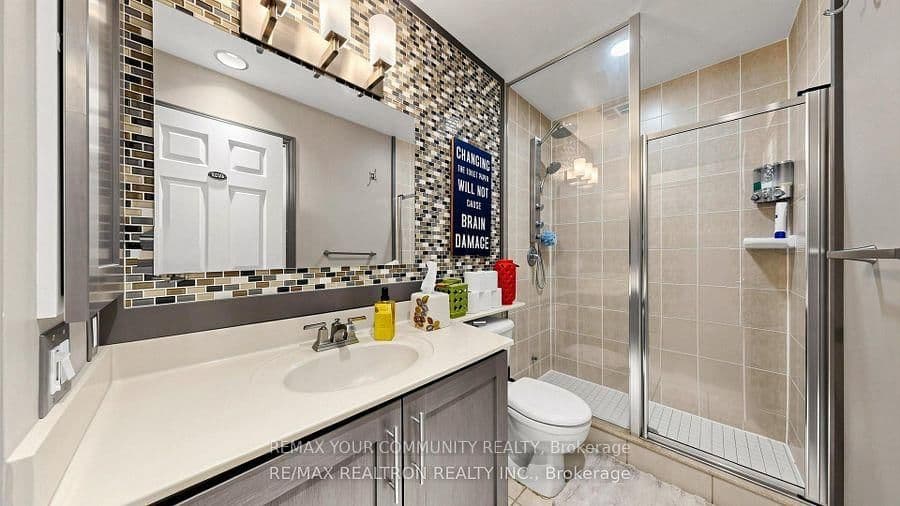 78 Harrison Garden Boulevard, Unit 103 thumbnail 33