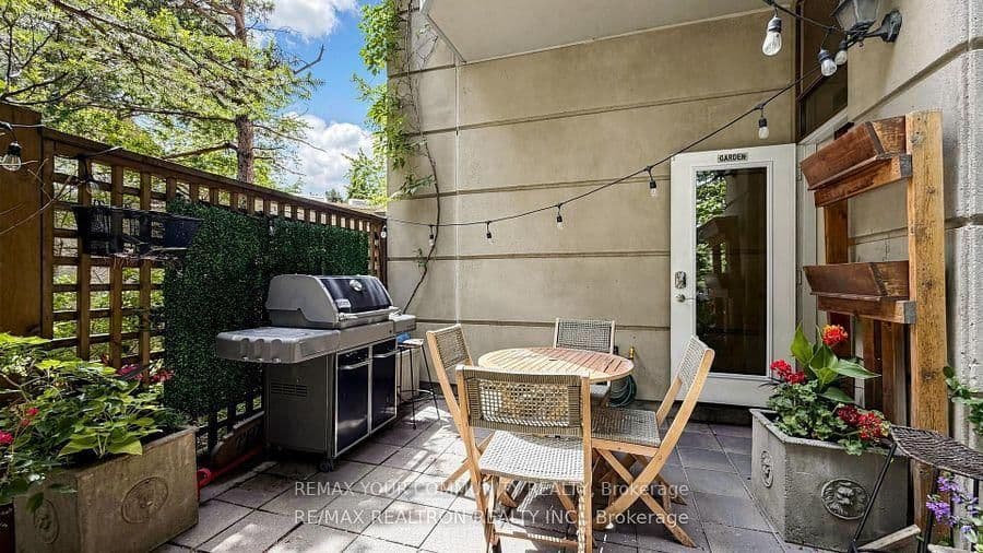 78 Harrison Garden Boulevard, Unit 103 thumbnail 36