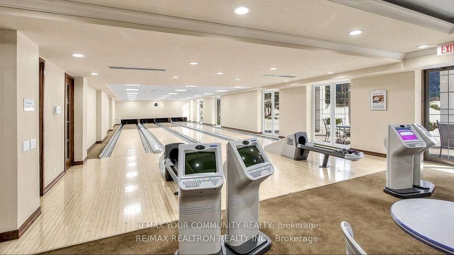 78 Harrison Garden Boulevard, Unit 103 thumbnail 46