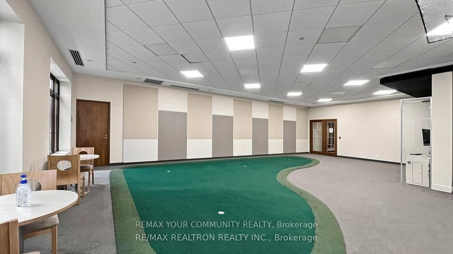 78 Harrison Garden Boulevard, Unit 103 thumbnail 47