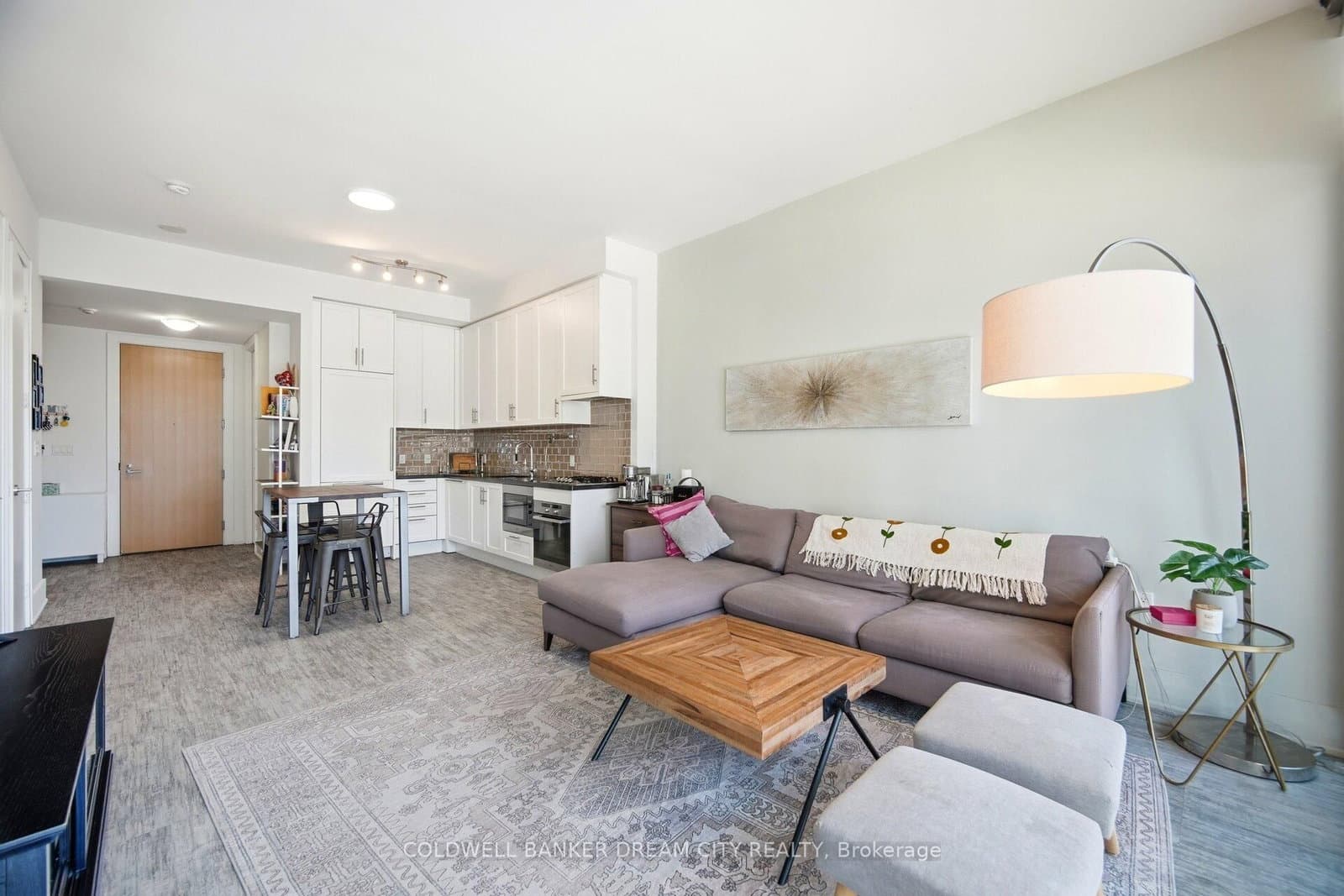 39 Queens Quay E, Unit 837 thumbnail 15