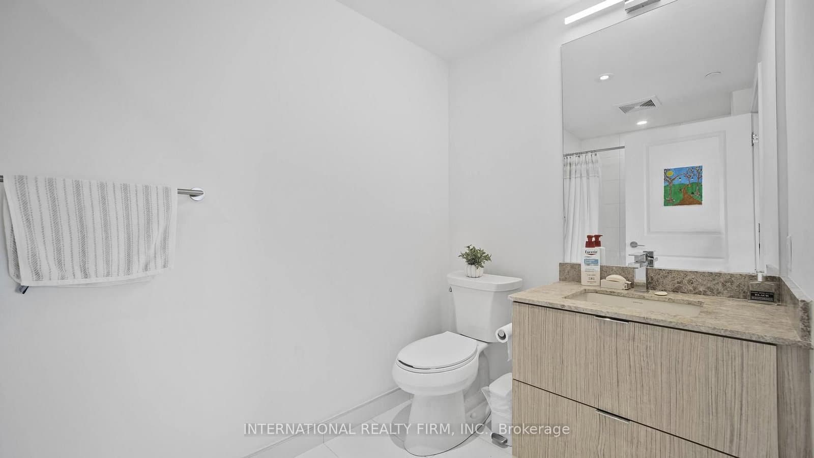 395 Bloor Street E, Unit 4602 thumbnail 21