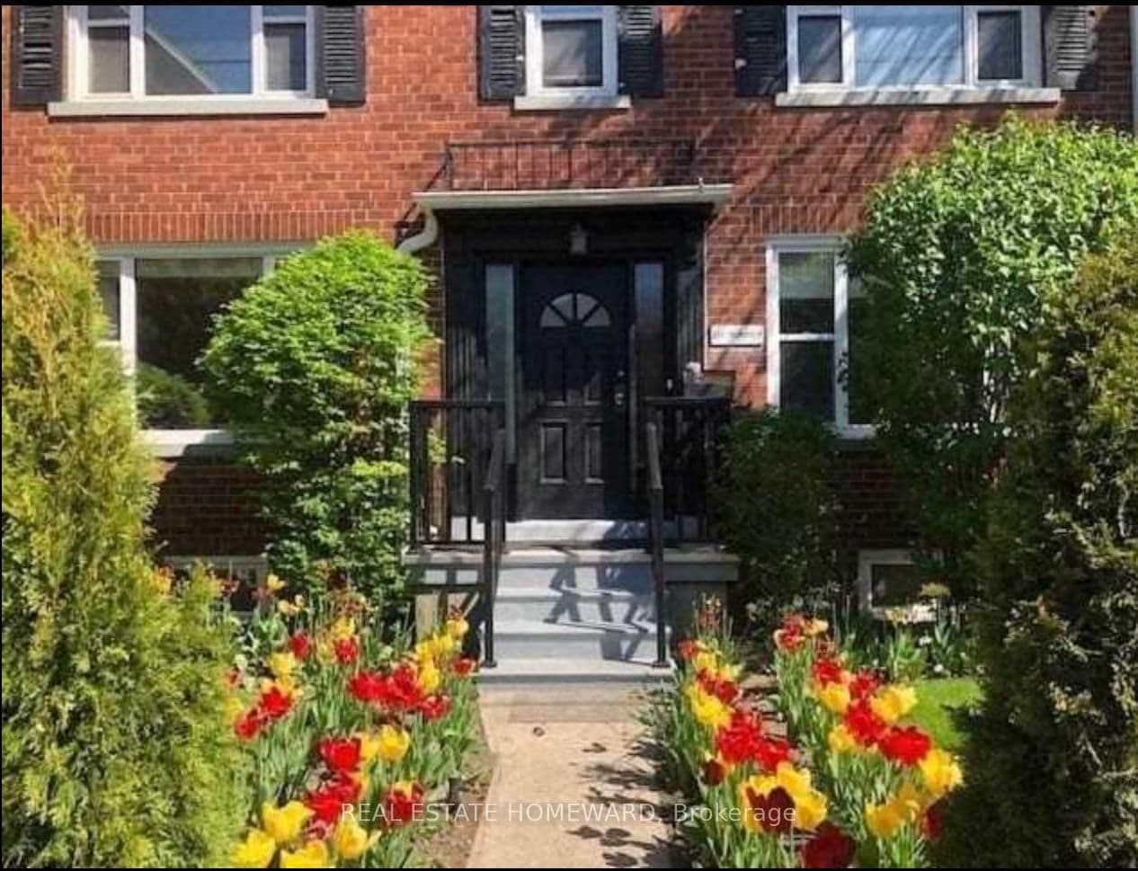 274 Rumsey Road, Unit Side - Image 1