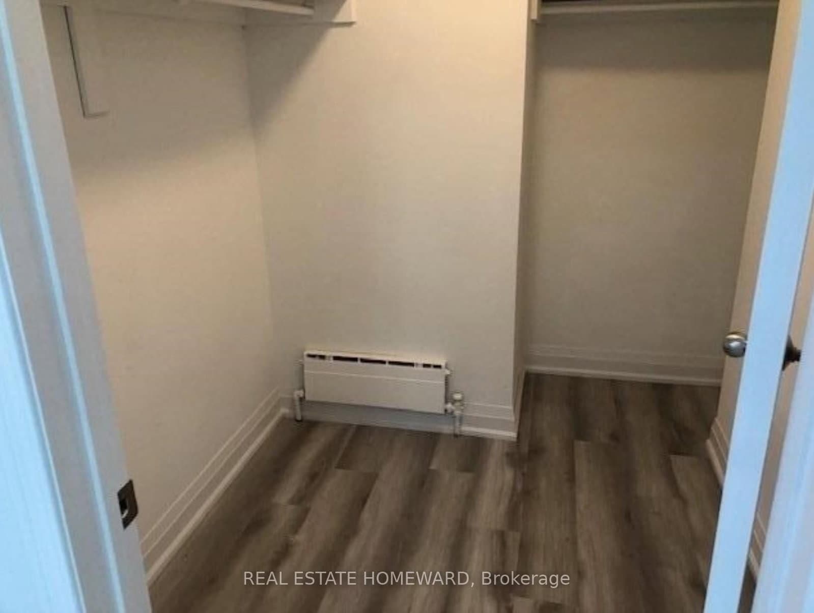 274 Rumsey Road, Unit Side thumbnail 9