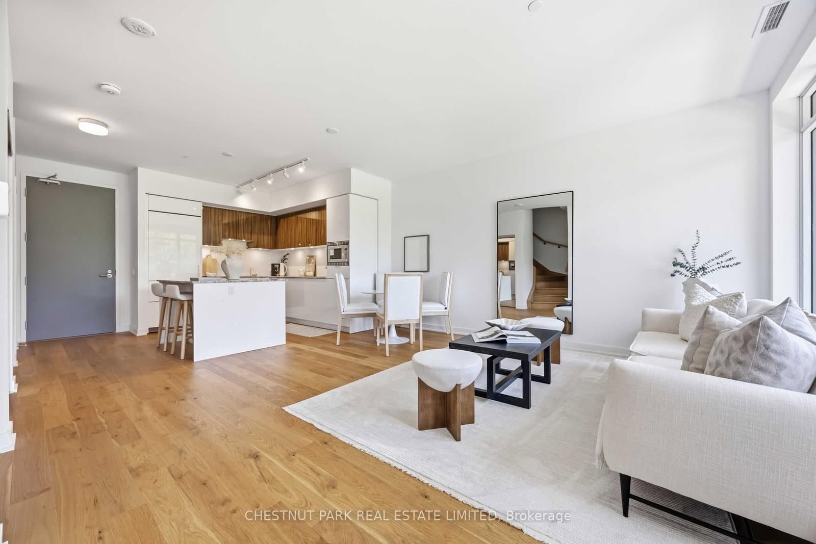 20 O'Neill Road, Unit TH104 thumbnail 6