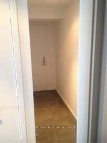 5 St Joseph Street, Unit 3810 thumbnail 2