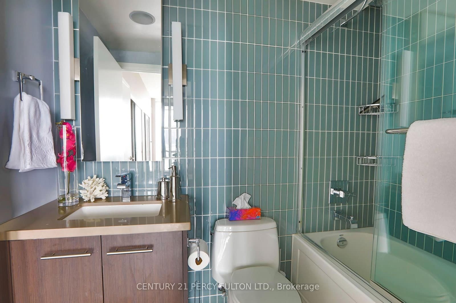 80 John Street, Unit 4002 thumbnail 24