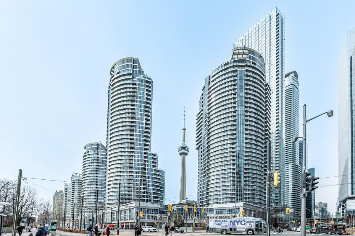 208 Queens Quay W, Unit 511 - Image 1