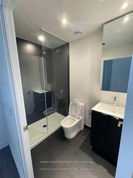 20 Edward Street, Unit 2106 thumbnail 9