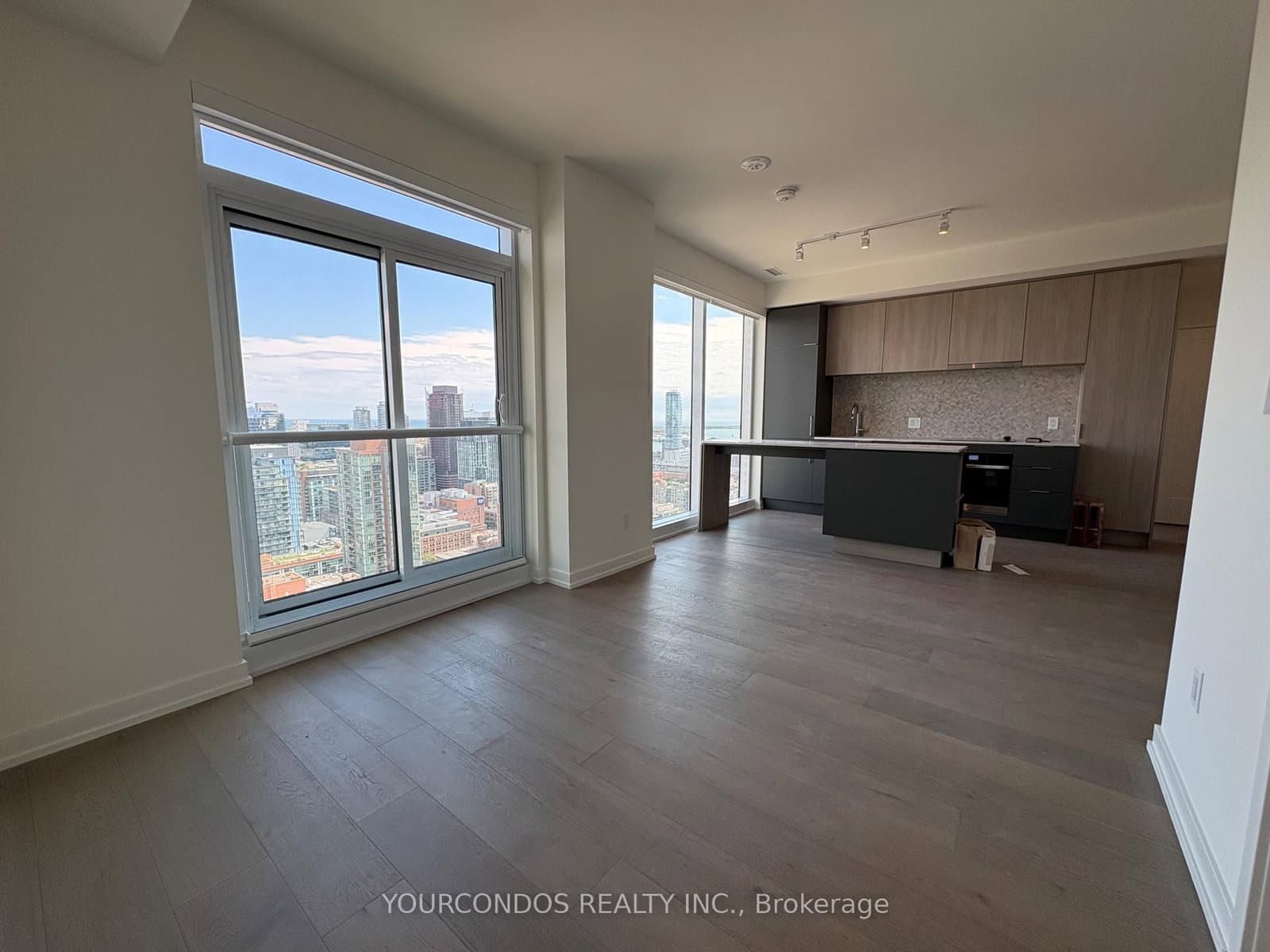 89 Church Street, Unit 3506 thumbnail 10