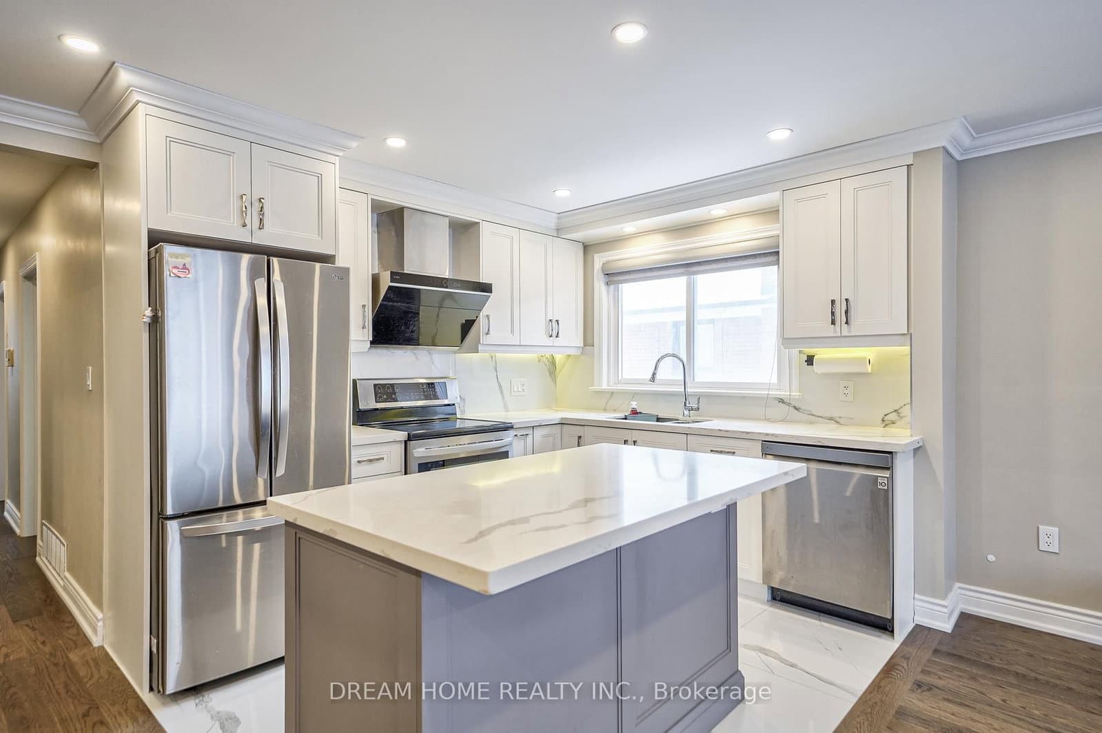 451 Kenneth Avenue, Unit Main thumbnail 10