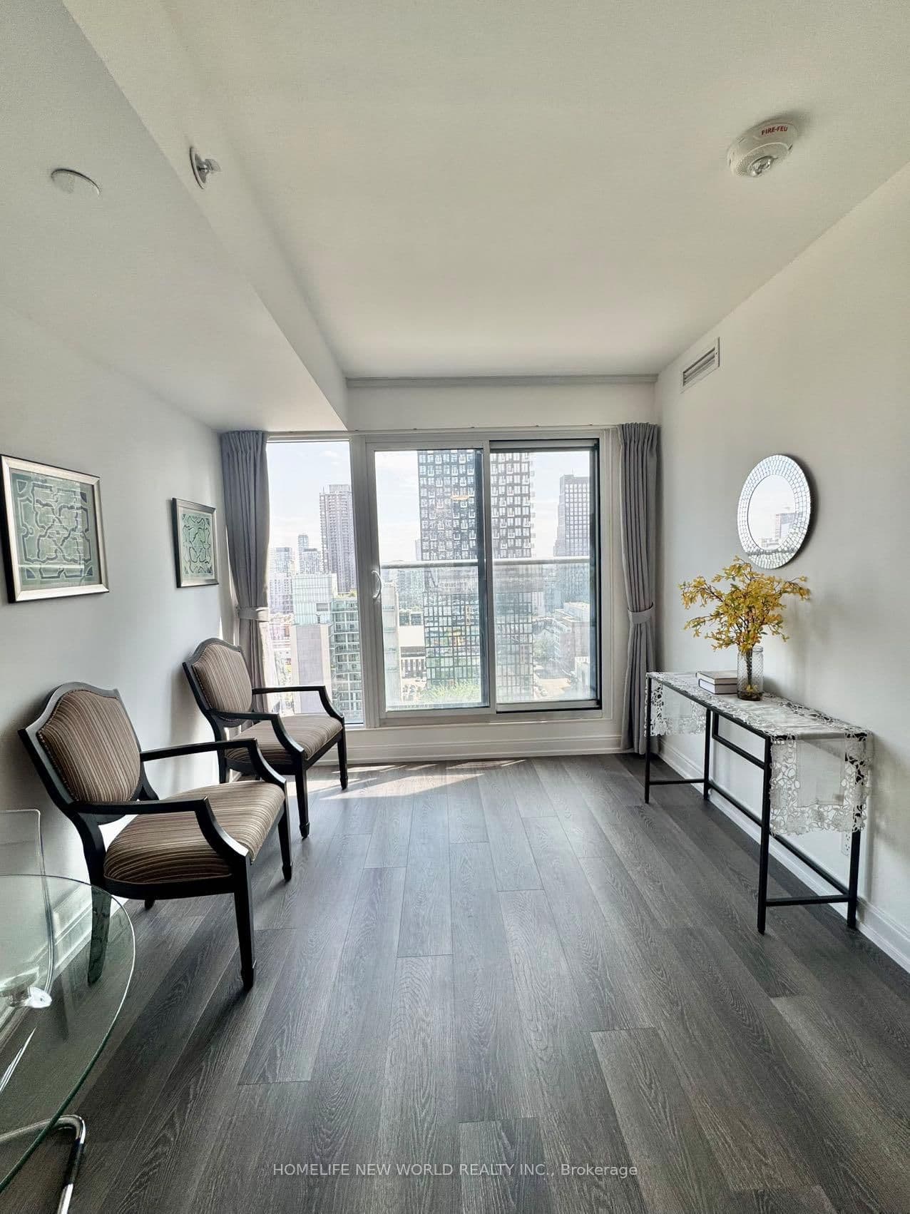 181 Dundas Street E, Unit 1806 thumbnail 4