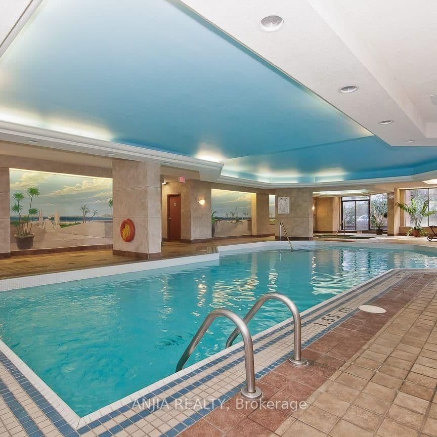 633 Bay Street, Unit 912 thumbnail 40